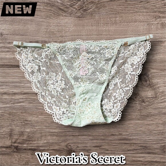 New NWT Victoria’s Secret Lace Bikini – Mint Floral Mesh (Size M) - Picture 1 of 6